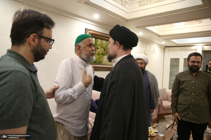 عیادت سید حسن خمینی از  حجت الاسلام سید محمود علوی