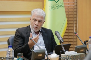 نشست نقش فرد و نهاد در اندیشه سیاسی امام خمینی(س)