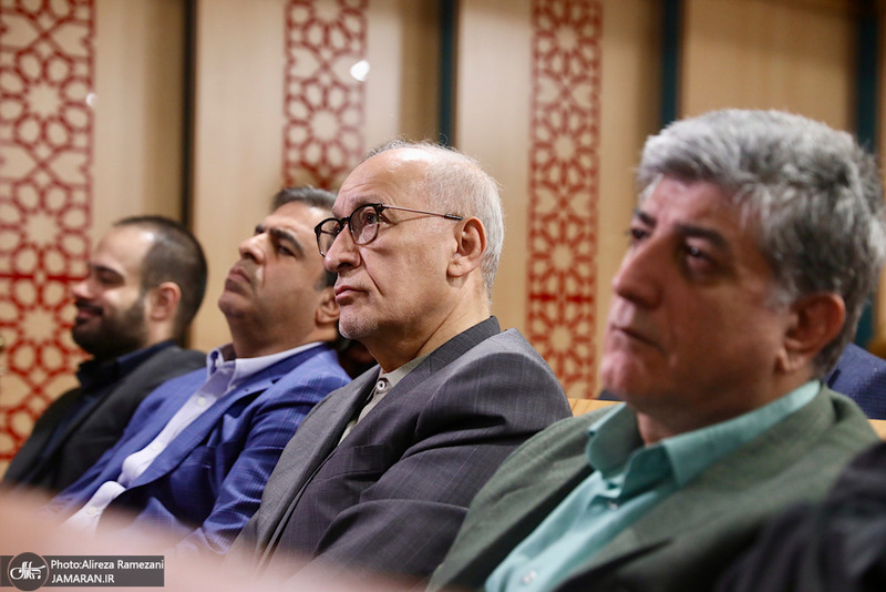 نشست رو‌نمایی کتاب در اندیشه ایران