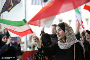اجتماع عشایر فسا در حمایت از رزمندگان جبهه ی مقابله با دشمن آمریکایی - صهیونی