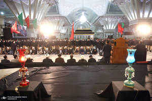 مراسم عزاداری شب عاشورای حسینی (ع) در حرم امام خمینی (س)