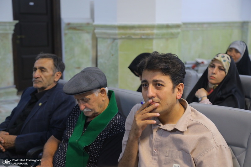 هفتمین محفل ادبی پروانه‌ ها در مجتمع فرهنگی هنری یادگار امام (ره) قم