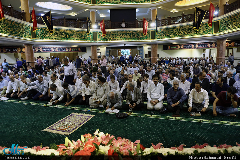 نماز عید فطر در حسینیه شماره 2 جماران
