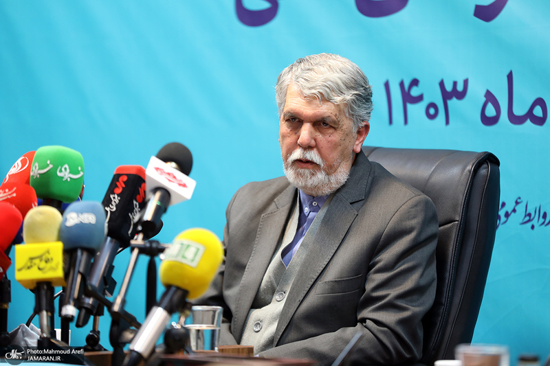 نشست خبری وزیر فرهنگ و ارشاد اسلامی/ سید عباس صالحی/ عباس صالحی