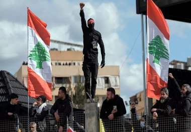 نمایش قدرت حزب‌الله در بیروت، زیر سایه فشارها برای خلع سلاح + عکس