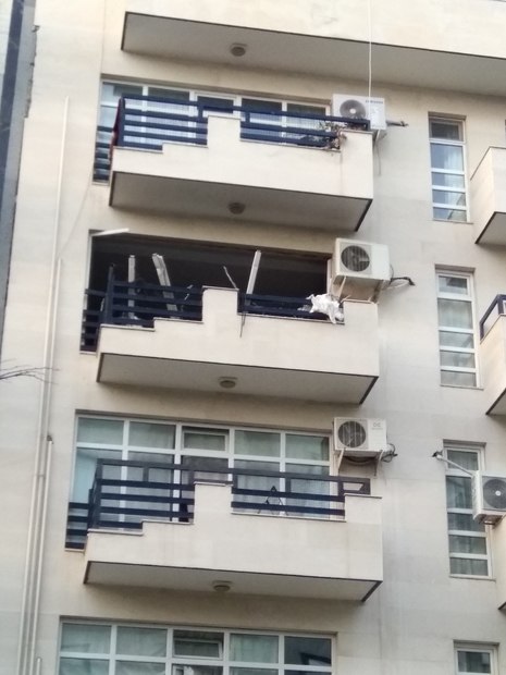 انفجار در طبقه چهارم ساختمانی در خیابان آذری تبریز