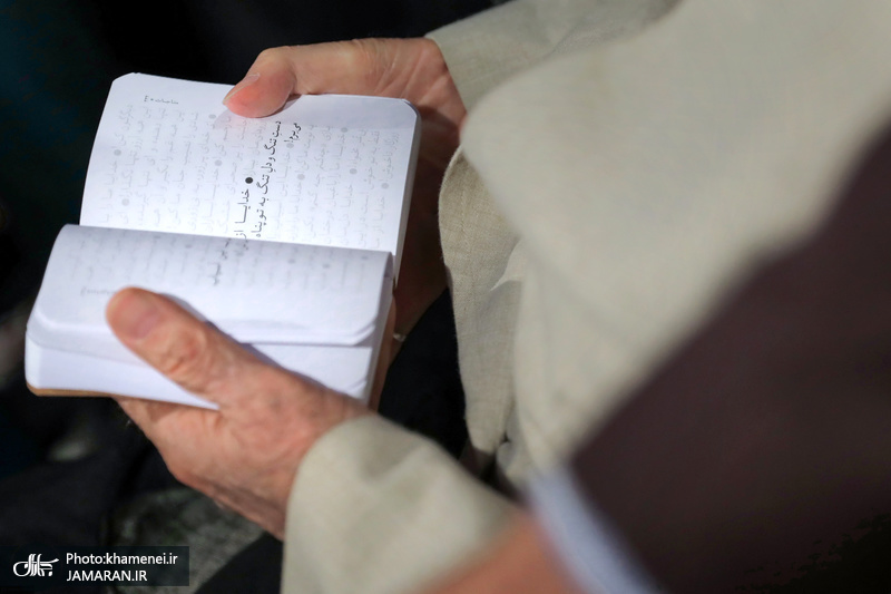 دیدار جمعی از شاعران و اهالی فرهنگ و ادب با رهبر معظم انقلاب