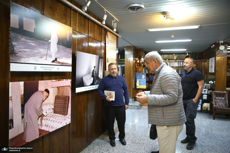 بازدید رئیس انجمن نمایندگان بازنشسته مجلس ترکیه  از بیت امام خمینی (س) در جماران