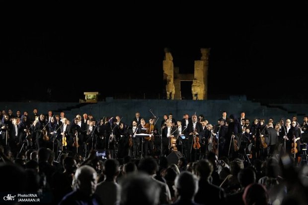 کنسرت در تخت جمشید؛ فرصت فرهنگی یا تهدید برای میراث جهانی؟