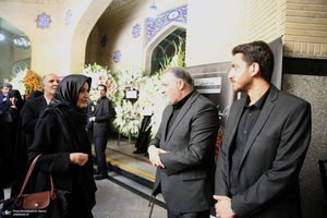 مراسم یادبود حاجیه خانم خدیجه خاتمی در مسجد امیرالمومنین (ع) -1