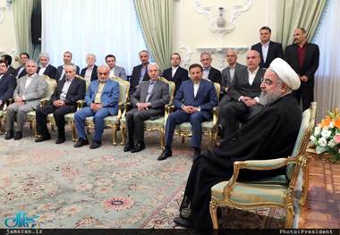 دکتر روحانی در دیدار عیدانه جمعی از وزرا، استانداران و مدیران دستگاههای اجرایی