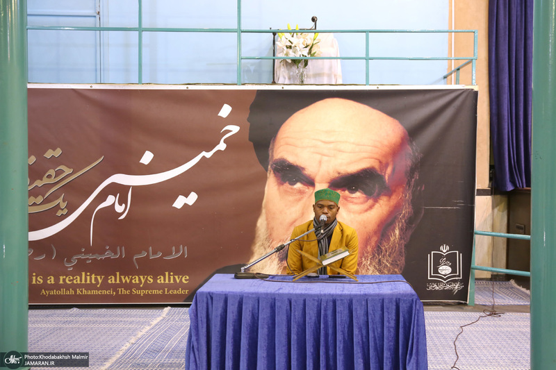 بازدید جمعی از شرکت کنندگان چهلمین دوره مسابقات بین المللی قرآن کریم از جماران