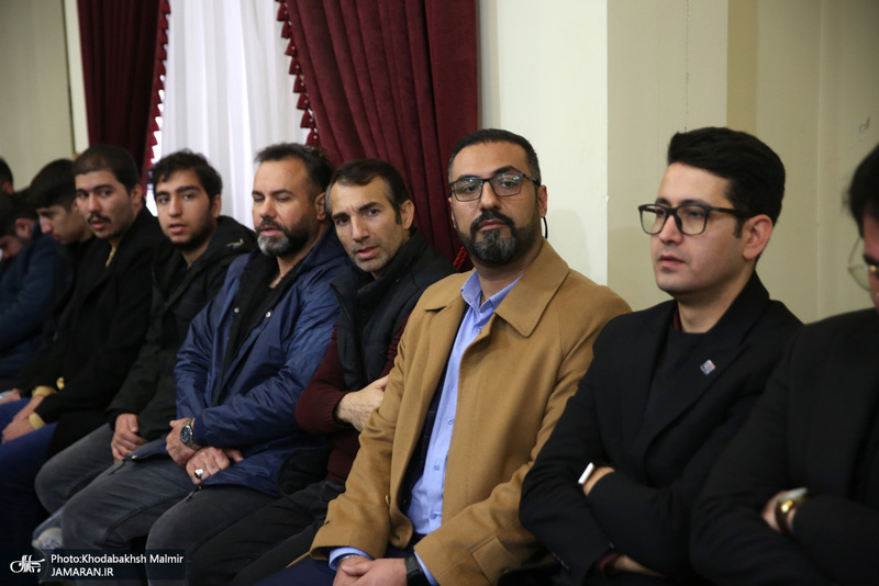 دیدار  رئیس و جمعی از اعضای اتاق اصناف تهران‌ با سید حسن خمینی
