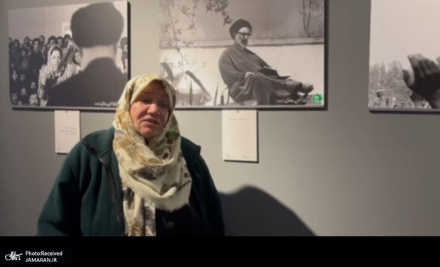 طاهره طالقانی در مورد نمایشگاه عکس‌های کمتر دیده شده از آیت‌الله‌طالقانی: با برگزاری این نمایشگاه می‌خواهیم در حد امکان تاریخ انقلاب را بازخوانی‌ کنیم و گفت‌و‌گوی بین نسلی را شکل دهیم