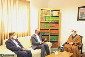 دیدار وزیر امور خارجه با مراجع عظام تقلید