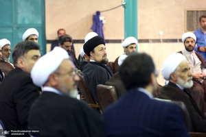 آیین رونمایی از نسخه جدید نرم افزار مجموعه آثار امام خمینی(ره) در حسینیه جماران