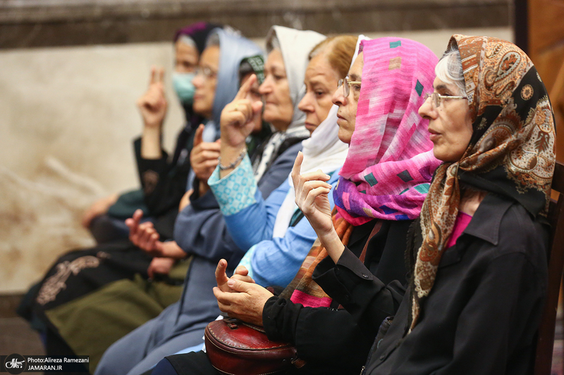 بزرگداشت امام خمینی در آتشکده