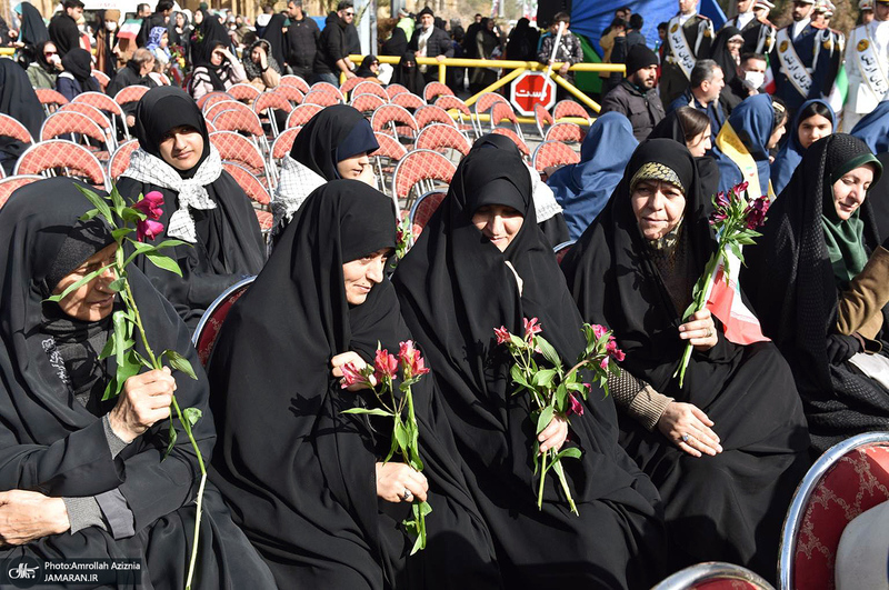 گلباران محل جلوس امام خمینی (س) در بهشت زهرا (س)