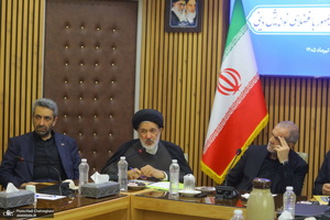 سفر رئیس جمهوری به قم و دیدار با مراجع و علما -2