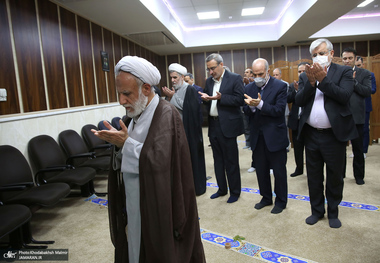 دیدار نوروزی رئیس موسسه تنظیم و نشر آثار امام خمینی (س) با کارکنان این موسسه