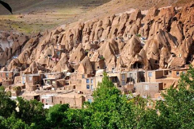 ارتباط ۲ روستای تاریخی کندوان و صور بناب برقرار شد