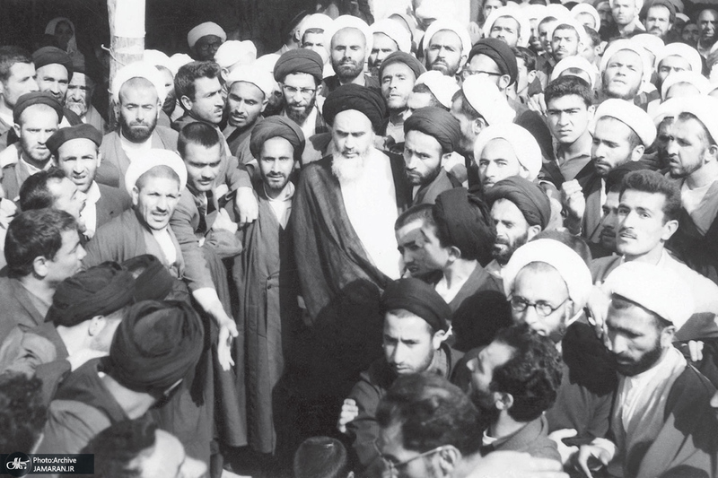 شهید آیت الله العظمی سید علی خامنه ای (ره) به روایت تصویر -1