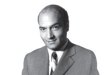 شبح شریعتی با ماست