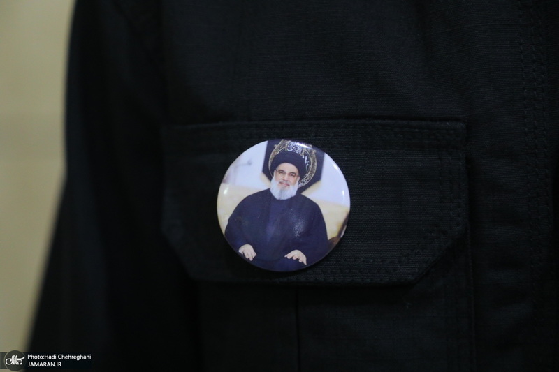 مراسم عزاداری شهادت سید حسن نصرالله (ره) در قم‎ - پرتره سید حسن نصرالله