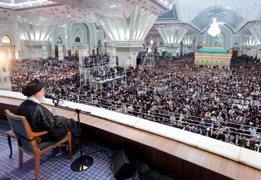 قرار الشعب الإیرانی بیده وتخصیب إیران للیورانیوم لا شأن لأمریکا به