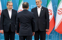 پزشکیان و عراقچی در تبریک سالروز پیروزی انقلاب اسلامی از سوی سفرا و رؤسای سازمان‌های بین المللی مقیم تهران (4)