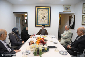 بازدید سید محمد خاتمی از موزه دکتر حسن حبیبی