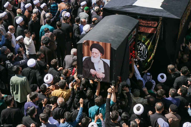مراسم تشییع آیت الله العظمی شبیری زنجانی-۲