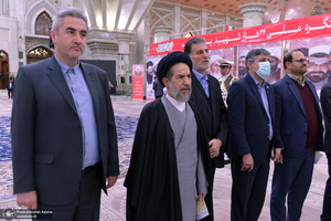 تجدید میثاق استاندار، فرمانداران، مدیران و ائمه جمعه تهران با آرمان های حضرت امام خمینی (س)