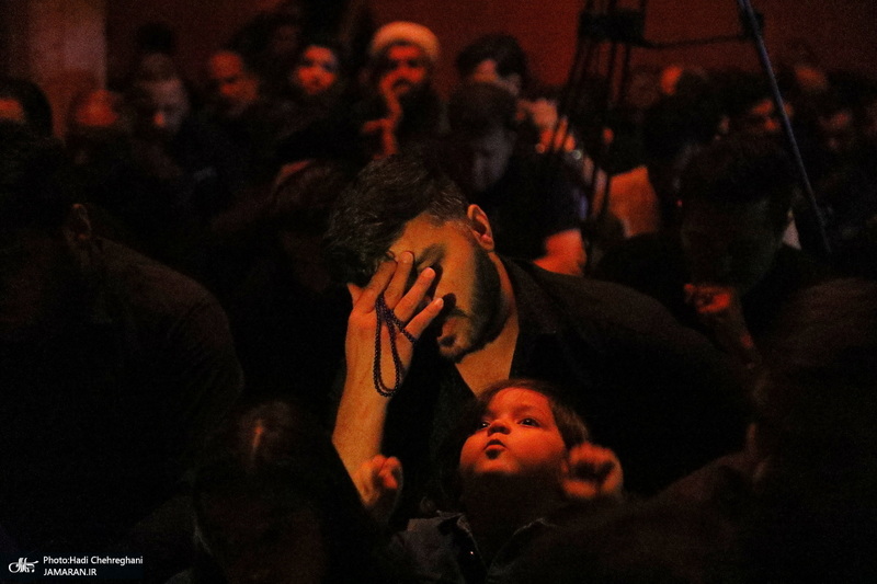 احیای شب بیست و یکم ماه مبارک رمضان در تکیه حاج سید حسن قم