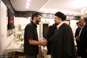 حضور سیدحسن خمینی در منزل شهیدان طهرانچی