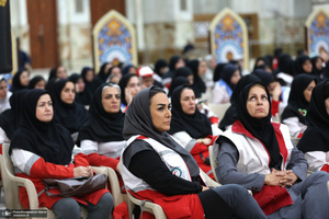 دیدار امدادگران هلال احمر با سید حسن خمینی