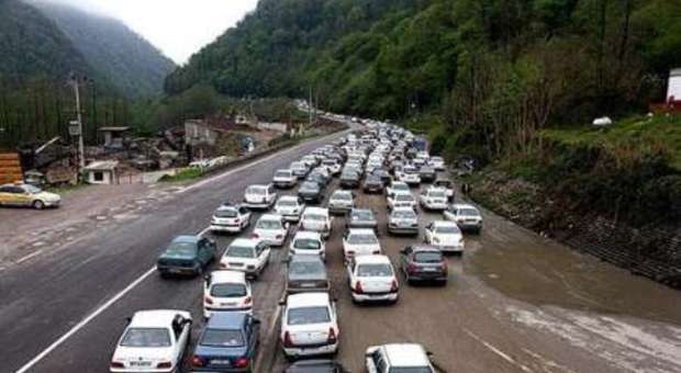 ترافیک  مردم را در جاده های مازندران معطل کرد