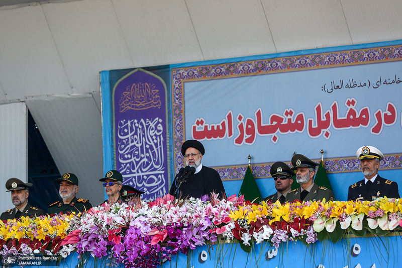 مراسم رژه روز ارتش در جوار حرم مطهر امام خمینی (س) -1