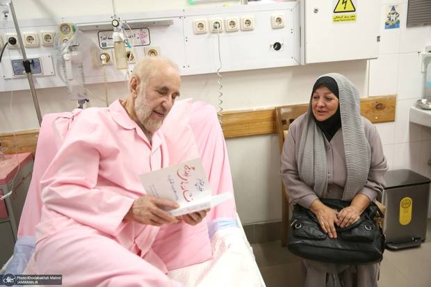 شعری از فاطمه راکعی برای سید محمد خاتمی با آرزوی شفای کامل وی 