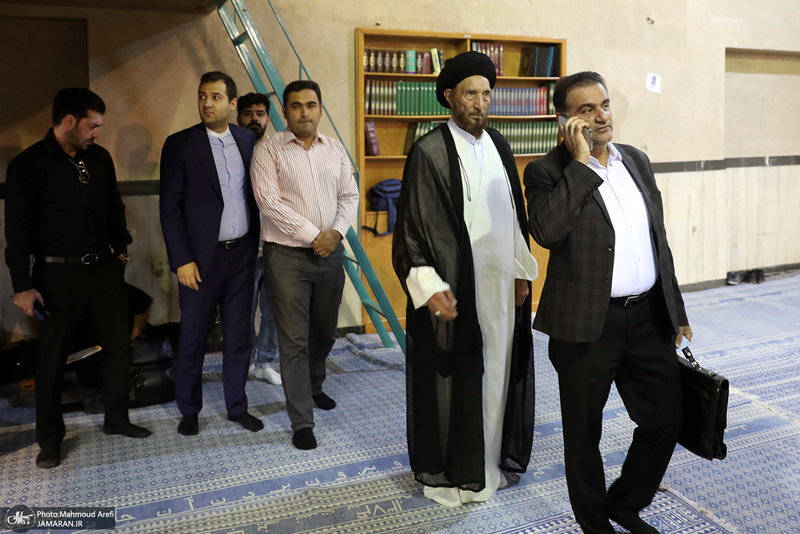 انتخابات ریاست جمهوری چهاردهم در حسینیه جماران - 1