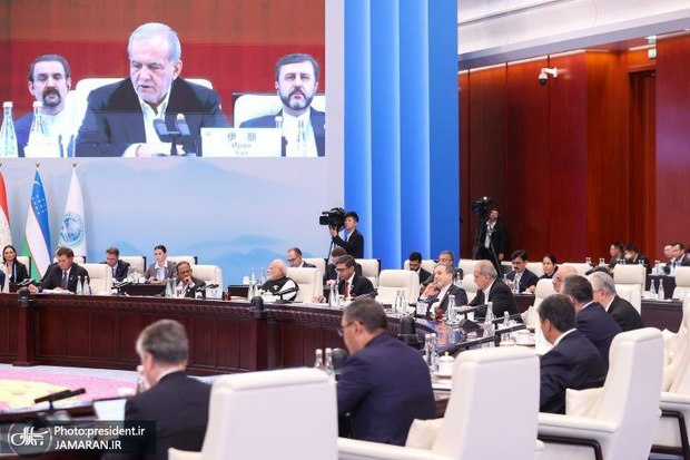 پزشکیان در بیست و پنجمین نشست سران سازمان شانگهای: ایران از پیشنهاد چین برای اصلاح در حکمرانی جهانی استقبال می‌کند/ سازمان همکاری شانگهای نماد صلح‌خواهی در جهانی پر از بحران است/ ایران آماده ایفای نقش فعال در تضمین امنیت جمعی و گسترش همکاری‌هاست