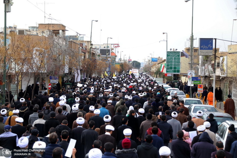 راهپیمایی مردم قم در محکومیت ترور سردار قاسم سلیمانی