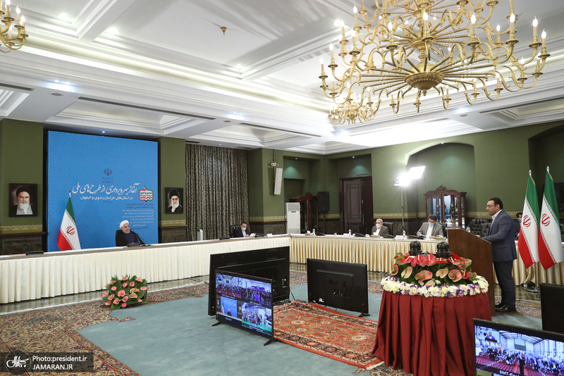 بهره برداری از طرح های ملی استان های اصفهان و خراسان رضوی با حضور رئیس جمهور