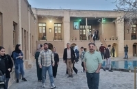 بازدید گردشگران نوروزی از بیت و زادگاه حضرت امام (س) در شب عید سعید فطر + تصاویر