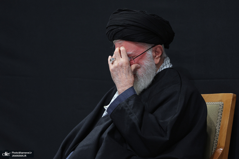 اولین شب مراسم عزاداری ایام شهادت حضرت زهرا (س) در حسینیه امام خمینی(ره)