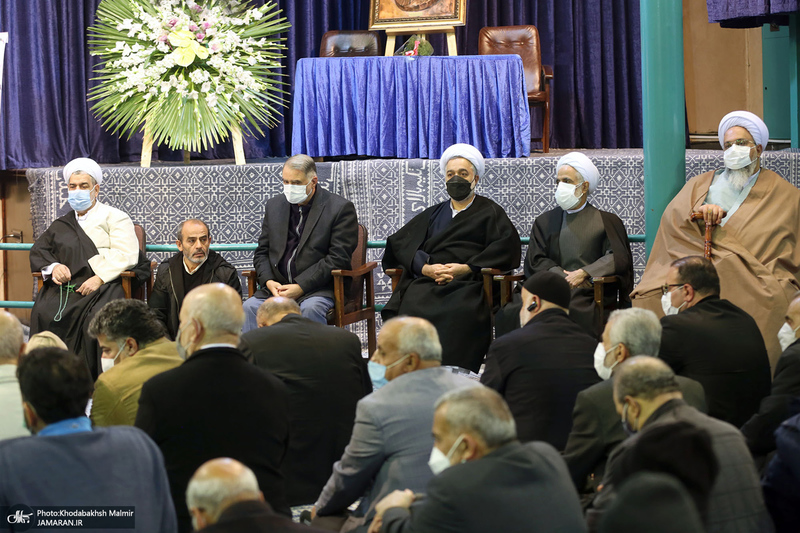 مراسم بزرگداشت مرحوم حاج عیسی جعفری و مرحوم سید احمد میریان در حسینیه جماران