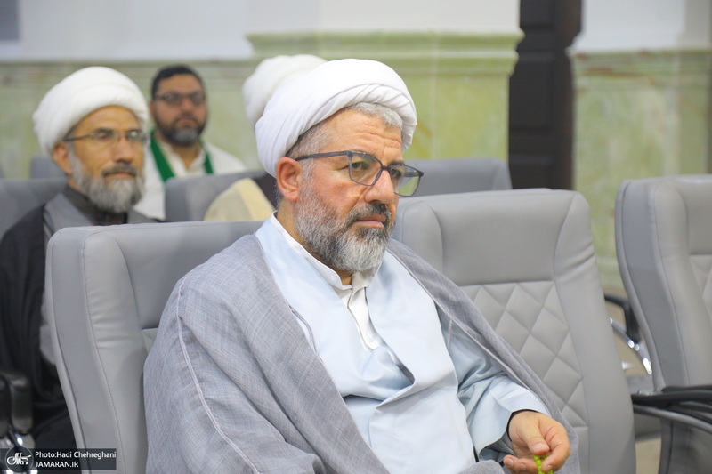 نشست «قرآن و عترت، محور اتحاد مسلمانان در اندیشه امام خمینی(س)» به زبان اردو