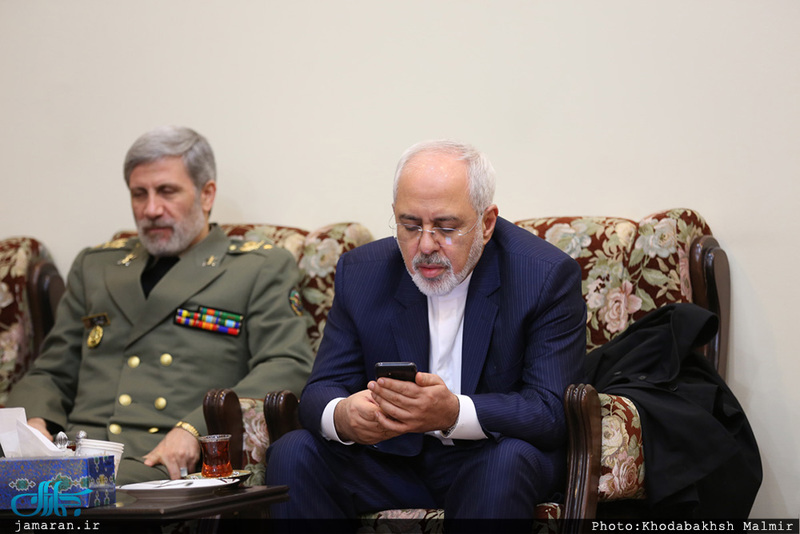 حاشیه تجدید میثاق رییس جمهوری و اعضای هیئت دولت با آرمان های حضرت امام(س)