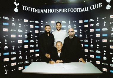 سیمونز به تاتنهام پیوست