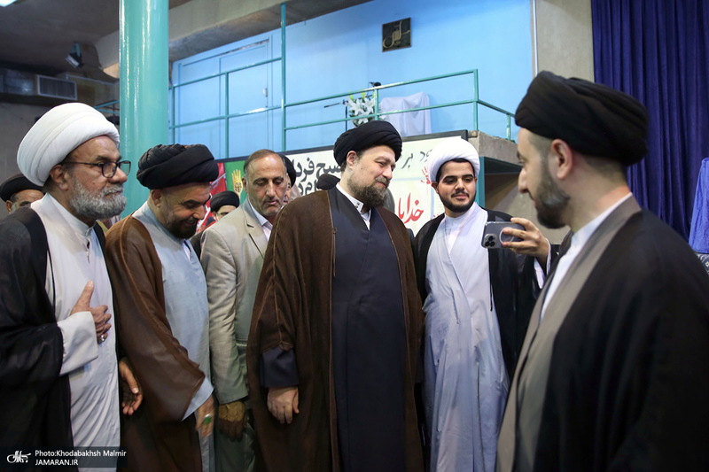 دیدار جمعی از طلاب حوزه علمیه نجف اشرف با سید حسن خمینی‎